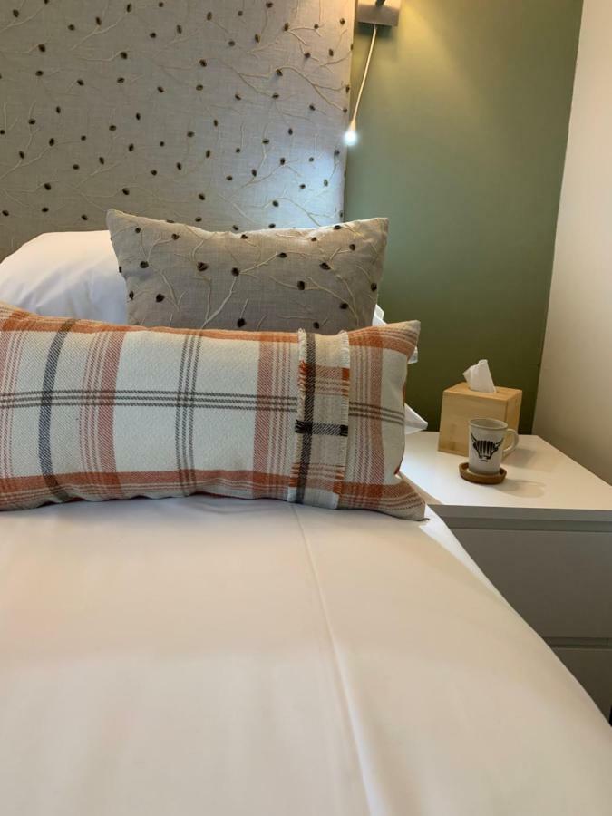 Bed and Breakfast The House@Glenbarr Экстерьер фото